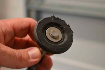 Garage Door Roller Replacement